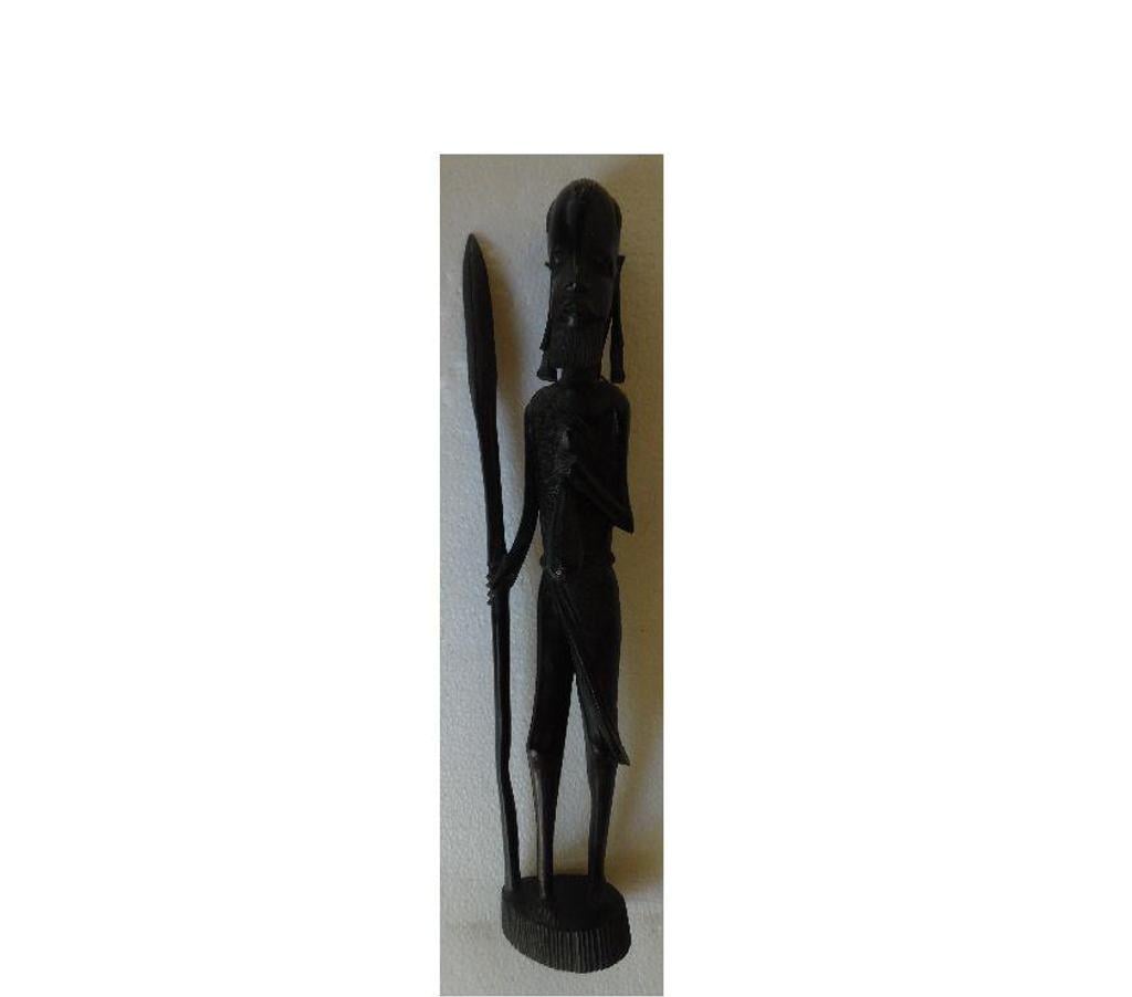 Décoration - art Hérault Castries - 34160 - Photos Vivastreet Statuette vintage en bois d’ébène - Hauteur 43 centimètres