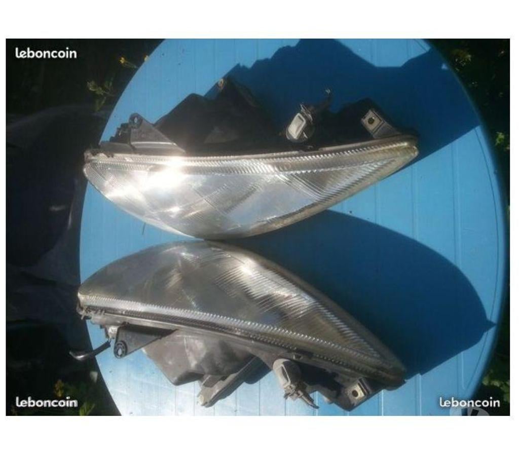 Pièces et services auto Seine-et-Marne Montceaux les Provins - 77151 - Photos Vivastreet phare peugeot 206