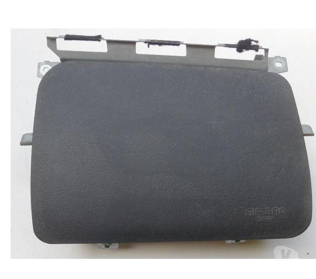 Pièces et services auto Hérault Castries - 34160 - Photos Vivastreet Airbags volant et passager d’occasion pour Renault Clio 2 