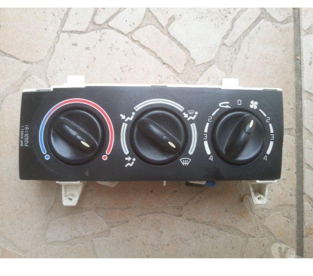 Pièces et services auto Seine-et-Marne Montceaux les Provins - 77151 - Photos Vivastreet commande megane