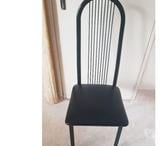 Epinay sur Seine - Seine-Saint-Denis — Chaise métal noir
