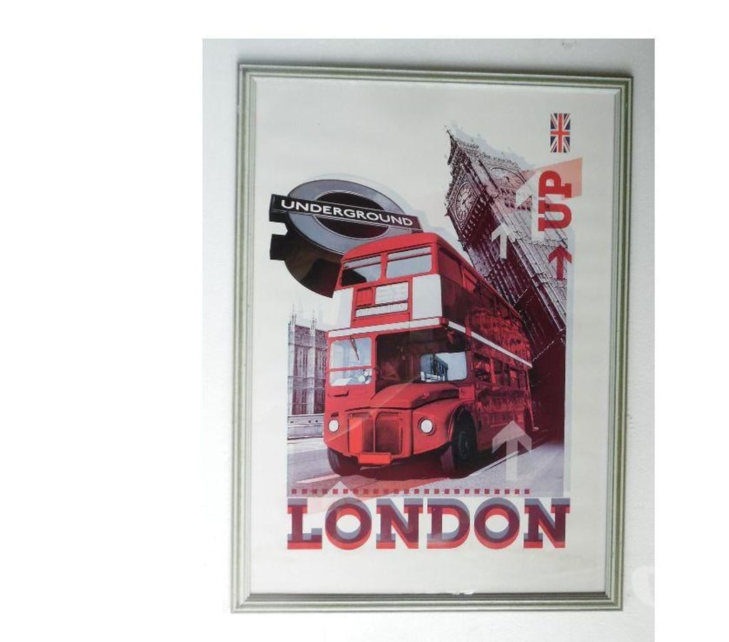 Décoration - art Hérault Castries - 34160 - Photos Vivastreet Affiche encadrée de Londres underground bus et Big Ben 