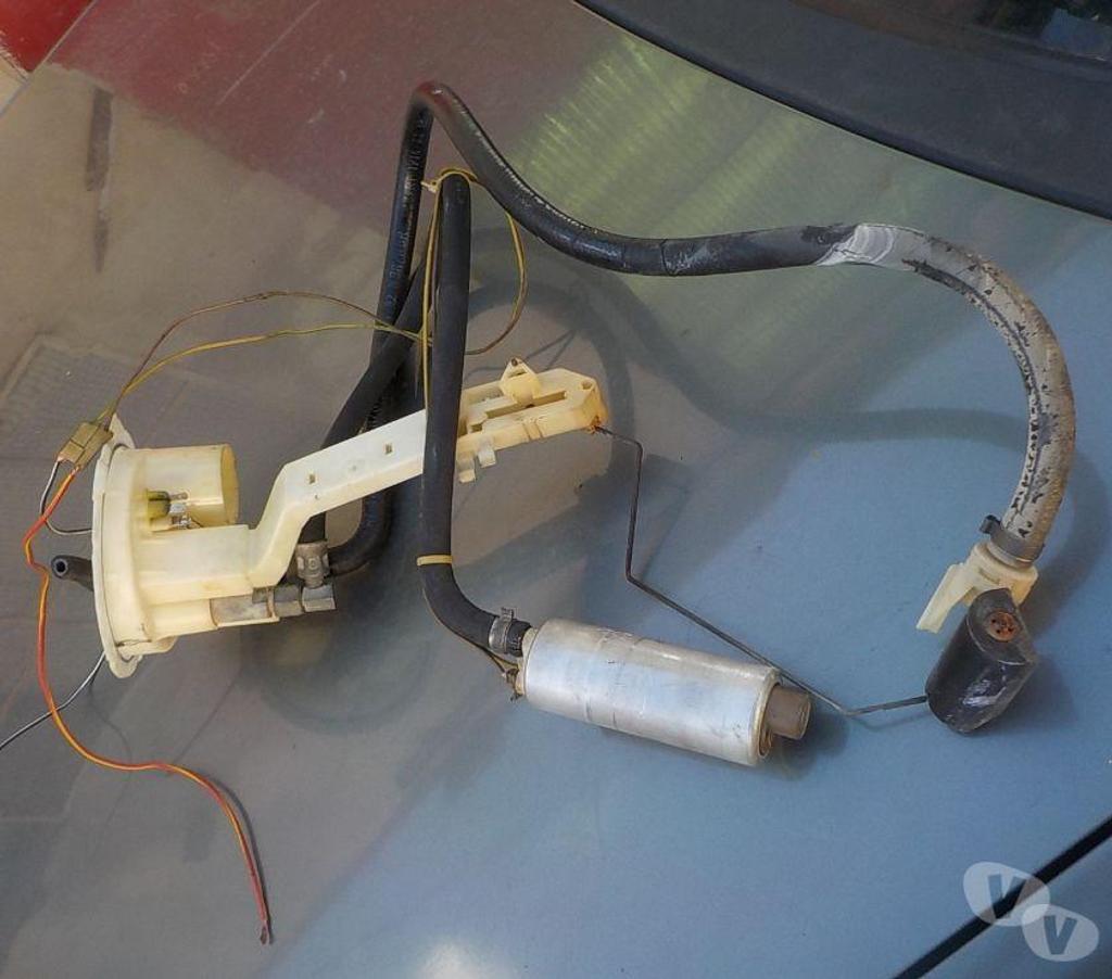 Pièces et services auto Pyrénées-Orientales Perpignan - Photos Vivastreet pompe immergeereservoir+ jauge audi v8 quatro 88a95