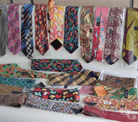 Accessoires - Bagagerie Val-d'Oise Bernes sur Oise - 95340 - Photos Vivastreet TOP : 2 Gros Lot De Cravates Vintage Neuves Et Divers