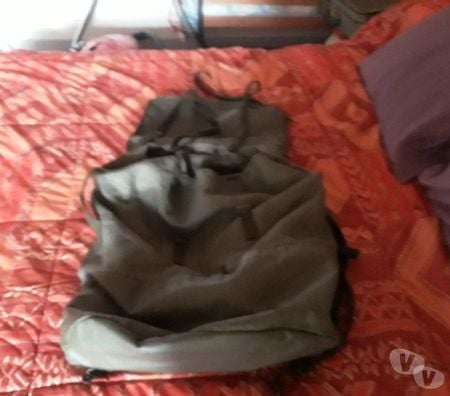 Accessoires - Bagagerie Pyrénées-Atlantiques Biarritz - 64200 - Photos Vivastreet sac a dos armée très bon état