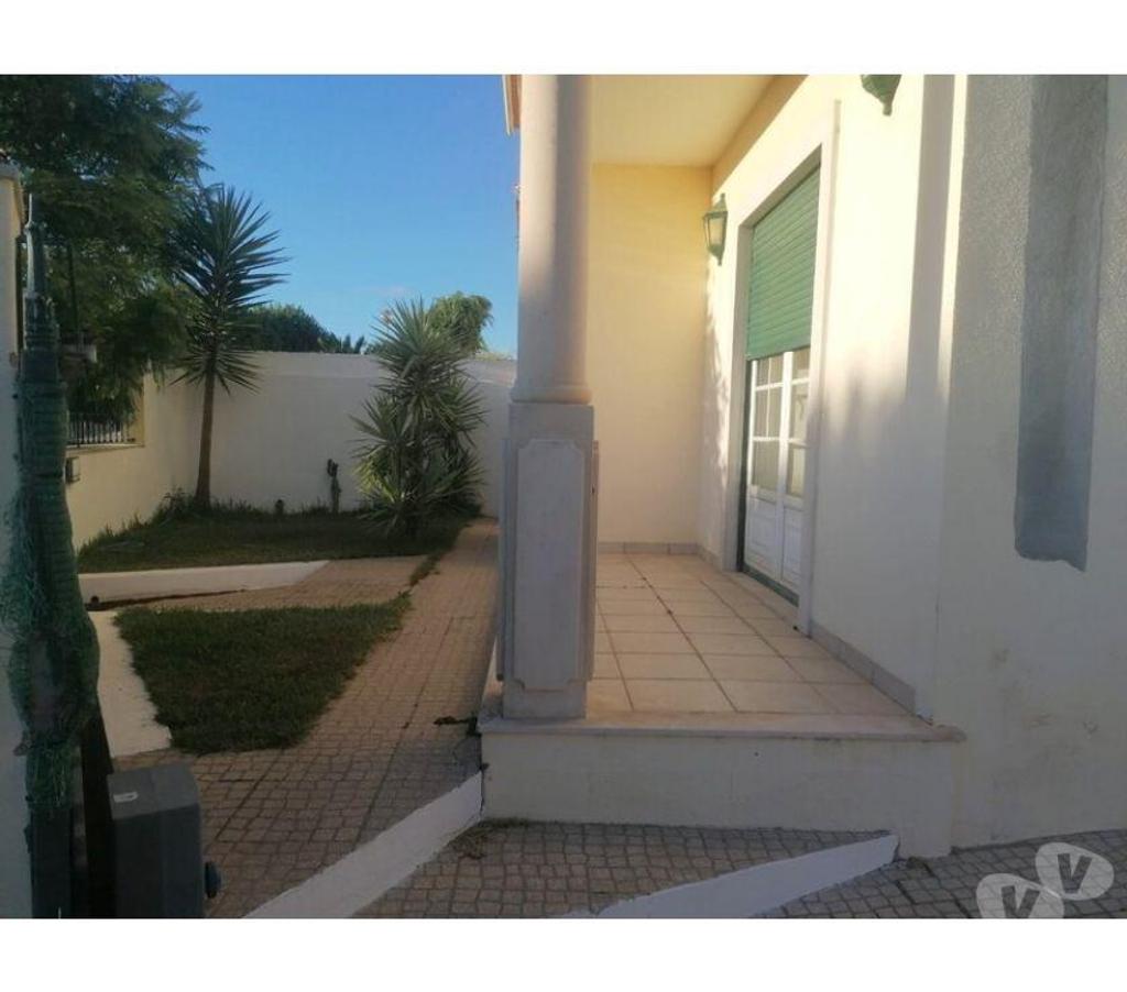 Vente Maison Portugal - Photos Vivastreet Maison - Cadaval - 221m2