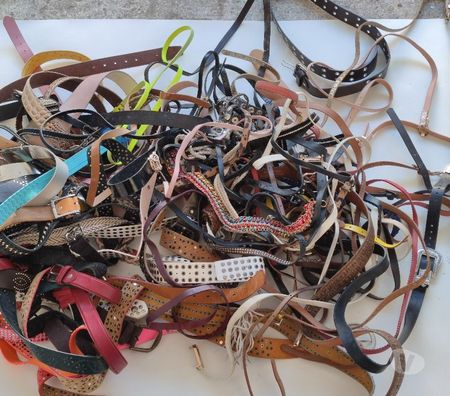 Accessoires - Bagagerie Val-d'Oise Bernes sur Oise - 95340 - Photos Vivastreet Rare : Lot De Plusieurs Centaines De CEINTURES Pour Femmes