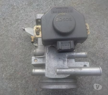 Pièces et services auto Pyrénées-Orientales Perpignan - Photos Vivastreet boitier papillon complet bmw e30 et bmw e36 type 316i