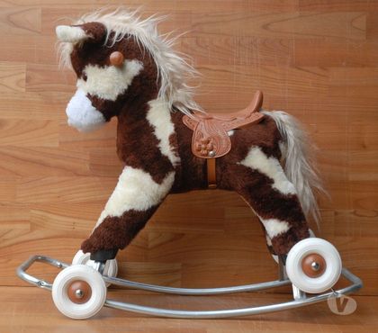 Jeux - Jouets Cosne Cours sur Loire Cosne Cours sur Loire - Photos Vivastreet Cheval à bascule collector