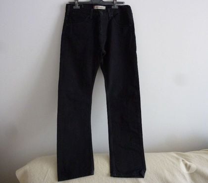 Vêtements Le Kremlin Bicetre Val-de-Marne - Photos Vivastreet Jean Levi Strauss & co femme noir 32x32