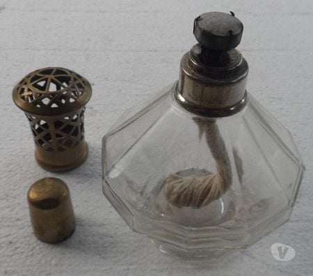 Décoration - art Hérault Castries - 34160 - Photos Vivastreet Lampe Berger – diffuseur de parfum à catalyse - douze côtés 