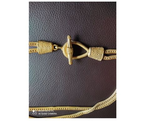 Accessoires - Bagagerie Vendée Soullans - 85300 - Photos Vivastreet Ceinture dorée comme neuve