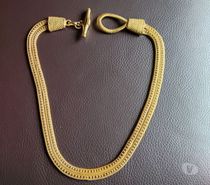 Ceinture dorée comme neuve