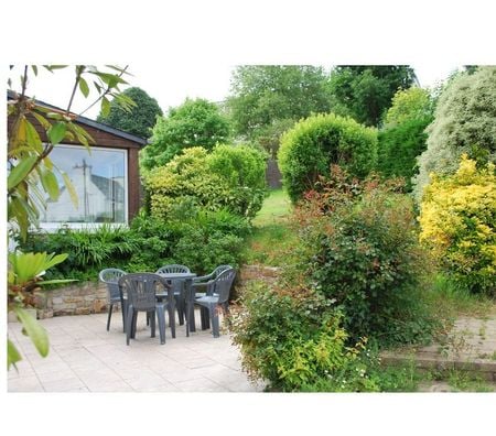 Appartement meublé Finistère Morlaix - 29600 - Photos Vivastreet B21 - T2bis meublé, ADSL, quartier prisé de Morlaix