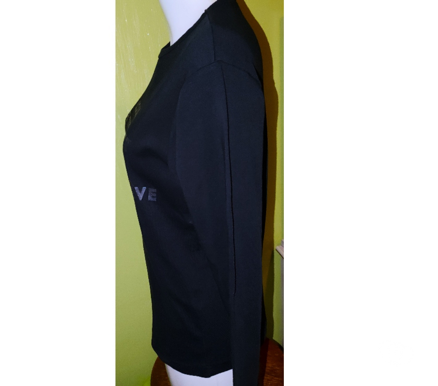 Vêtements occasion Moselle Florange - 57190 - Photos Vivastreet t shirt manche longue noir