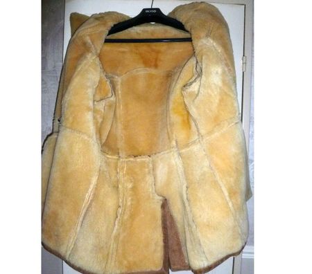 Vêtements occasion Yvelines Maurepas - 78310 - Photos Vivastreet Manteau 34 en peau lainée