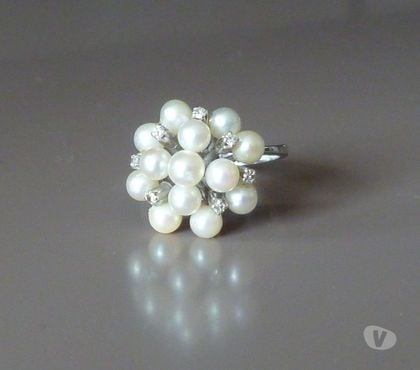 Bijoux d'occasion Maurepas Yvelines - Photos Vivastreet Bague en or blanc, perles et diamants
