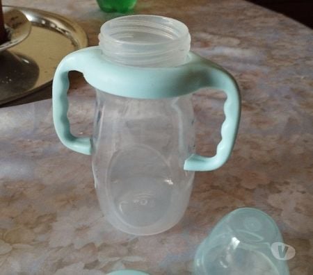 Equipements bébés Paris Paris 12ème ardt - 75012 - Photos Vivastreet Vend des choses pour enfants