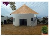 villa sur 500 m2 de terrain a saly carrefour