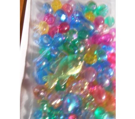 Jeux - Jouets Ille-et-Vilaine St Meen le Grand - 35290 - Photos Vivastreet lot de perles pour loisirs créatif