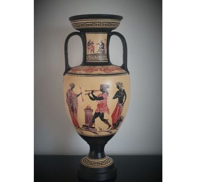 Décoration - art Mons en Baroeul Nord - Photos Vivastreet Grande amphore-vase aux motifs grecs-amphore en terre cuite