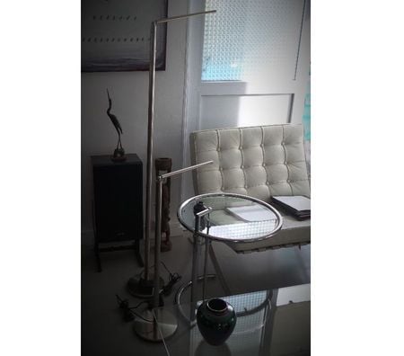 Décoration - art Nord Mons en Baroeul - 59370 - Photos Vivastreet luminaire design-lampadaire design en acier inoxydable-Lampe