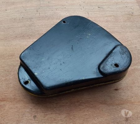 Pièces et services moto Var Pierrefeu du Var - 83390 - Photos Vivastreet boite a outils JAWA PERAK NK 250 cc 1953