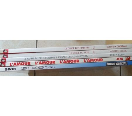 Livres occasion Yvelines Guyancourt - 78280 - Photos Vivastreet Lot 5 Bandes dessinées Humour