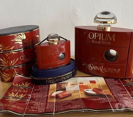Collection Seine-et-Marne Meaux - 77100 - Photos Vivastreet Flacons vides parfum « Opium » YSL