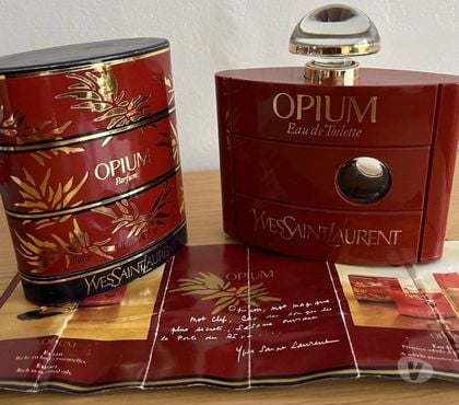 Collections Meaux Seine-et-Marne - Photos Vivastreet Flacons vides parfum « Opium » YSL