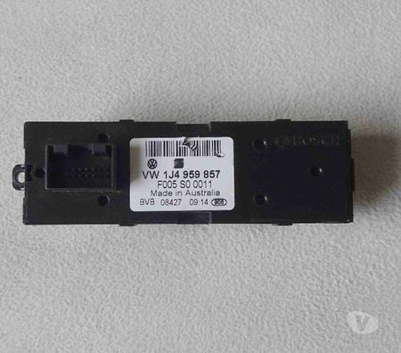 Pièces et services auto Puy-de-Dôme Clermont Ferrand - Photos Vivastreet Interrupteur leve vitres Passat et Golf