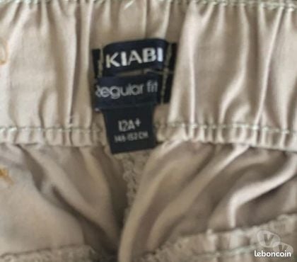 Vêtements occasion Villejuif Val-de-Marne - Photos Vivastreet pantalon en toile pour fille kiabi regular fit