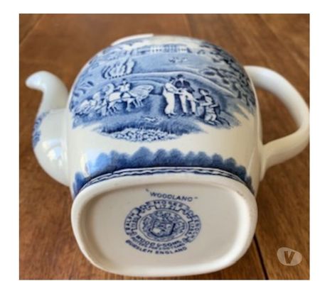 Collection Val-de-Marne Villejuif - 94800 - Photos Vivastreet Cafetière modèle WOODLAND-Burslem England.