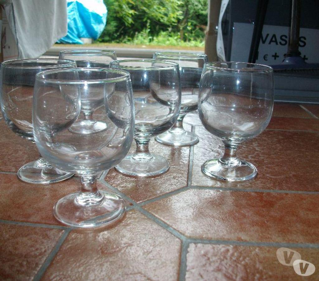 Ameublement & art de la table Bas-Rhin Bouxwiller - 67330 - Photos Vivastreet Verres à Vin et à Eau sur pied 