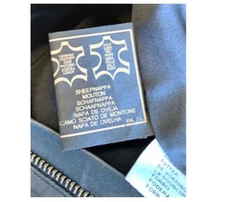 Vêtements occasion Val-de-Marne Villejuif - 94800 - Photos Vivastreet Pantalon style jean en peau de mouton (C&A).