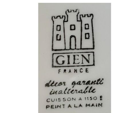 Ameublement & art de la table Val-de-Marne Villejuif - 94800 - Photos Vivastreet 6 assiettes sur le thème des fromages de France (GIEM).