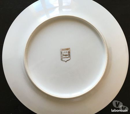 Collection Val-de-Marne Villejuif - 94800 - Photos Vivastreet Assiette en Porcelaines de 26cm (Joséphine ).