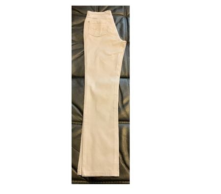 Vêtements occasion Val-de-Marne Villejuif - 94800 - Photos Vivastreet Jean-Femme taille haute gris clair " I Quing" d'occasion.