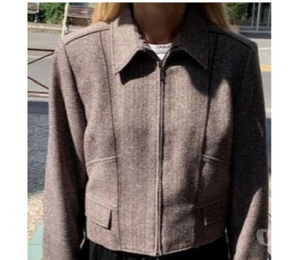 Vêtements occasion Villejuif Val-de-Marne - Photos Vivastreet Blouson-Veste vintage pour femme