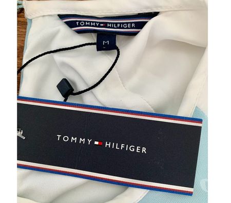 Vêtements occasion Val-de-Marne Villejuif - 94800 - Photos Vivastreet Belle Robe droite de chez Tommy Hilfiger (Neuve).
