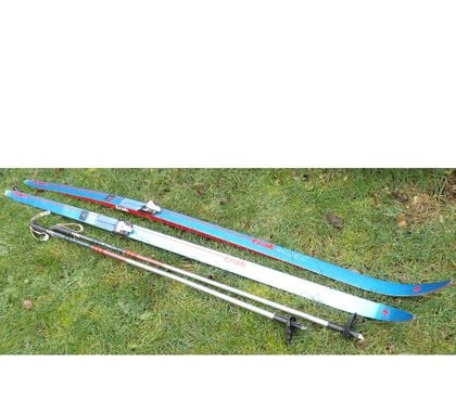 Matériel de sport St Clair de la Tour Isère - Photos Vivastreet Skis de fond Trak + bâtons