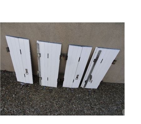  Sarthe Sable sur Sarthe - 72300 - Photos Vivastreet Persiennes PVC + quincaillerie