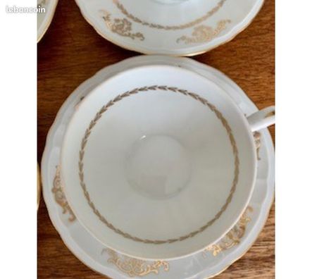 Ameublement & art de la table Val-de-Marne Villejuif - 94800 - Photos Vivastreet 6 Tasses avec sous tasses en Porcelaine du Berry