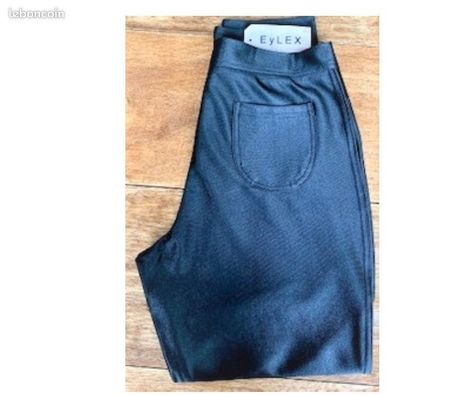 Vêtements occasion Val-de-Marne Villejuif - 94800 - Photos Vivastreet Pantalon consual coupe cigarette pour Femme