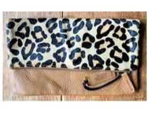 Pochette modèle léopard foldover pour femme. Vintage.