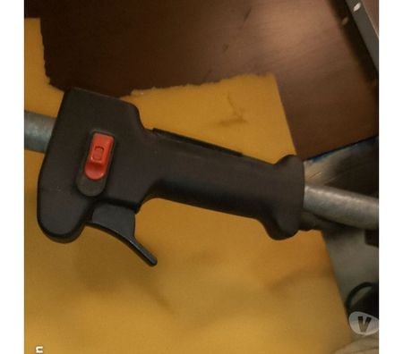  Hérault Autignac - 34480 - Photos Vivastreet débroussailleuse Macc culloch