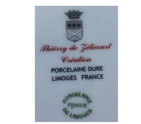 Collection Val-de-Marne Villejuif - 94800 - Photos Vivastreet Très belle assiette signé par GRAZIANO (Château de CHAMBORD)