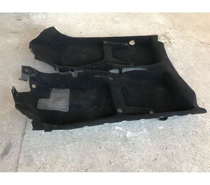 Pièces et services auto St Vrain Essonne - Photos Vivastreet MOQUETTE DE 206 S16
