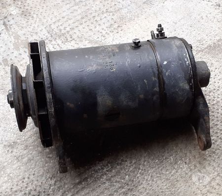 Pièces et services auto Var Cuers - 83390 - Photos Vivastreet Dynamo Bosch 0101206135 NSU Auto-Union Ford transit Deutz K
