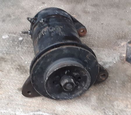 Pièces et services auto Var Cuers - 83390 - Photos Vivastreet Dynamo Bosch 0101206135 NSU Auto-Union Ford transit Deutz K